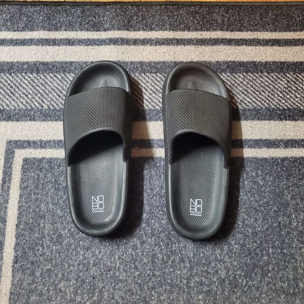 NOBO Slide Sandals - Grey